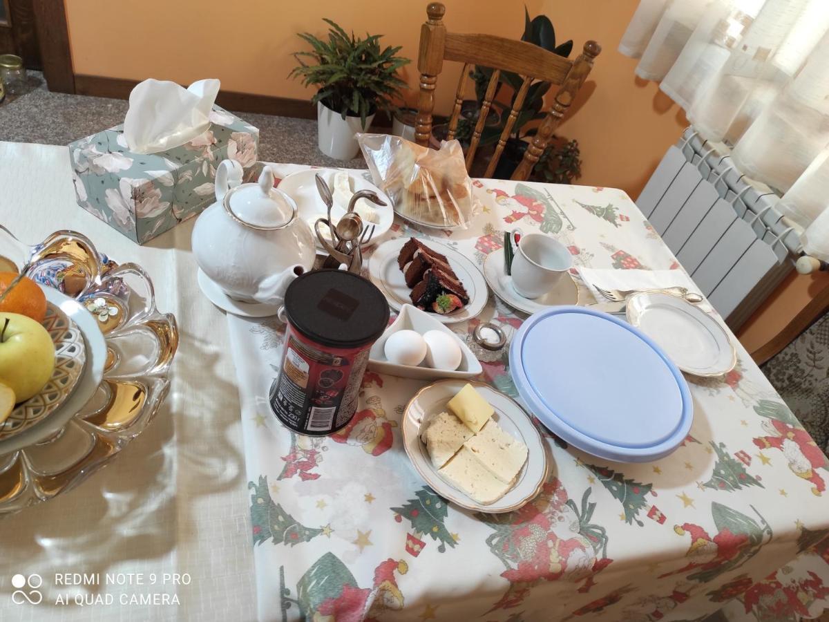 Homestay At City Center Yerevan Ngoại thất bức ảnh