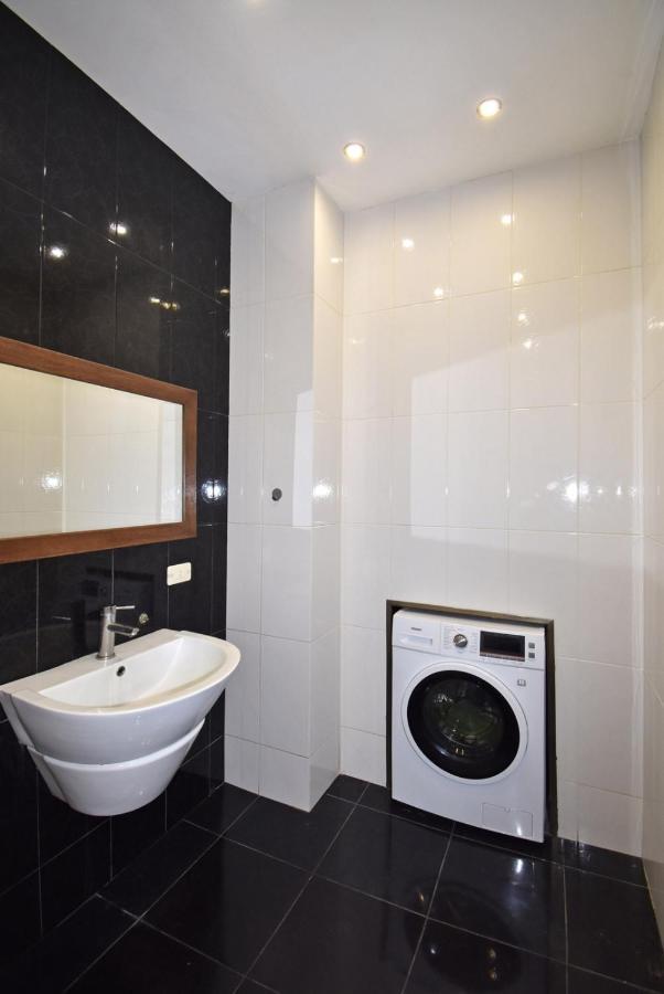 Homestay At City Center Yerevan Ngoại thất bức ảnh