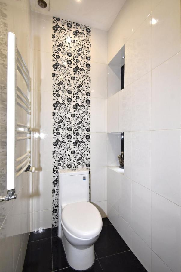 Homestay At City Center Yerevan Ngoại thất bức ảnh