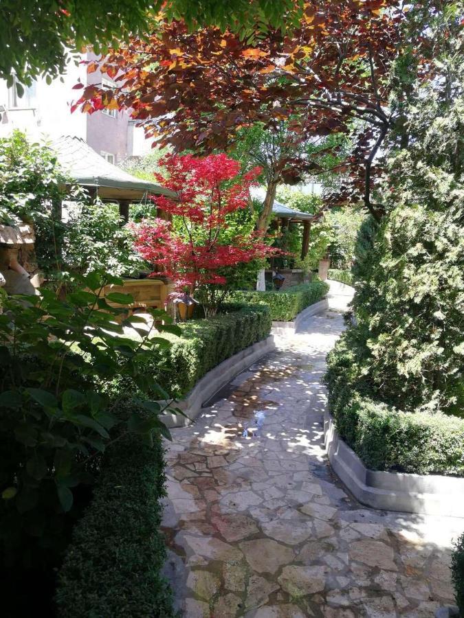 Homestay At City Center Yerevan Ngoại thất bức ảnh